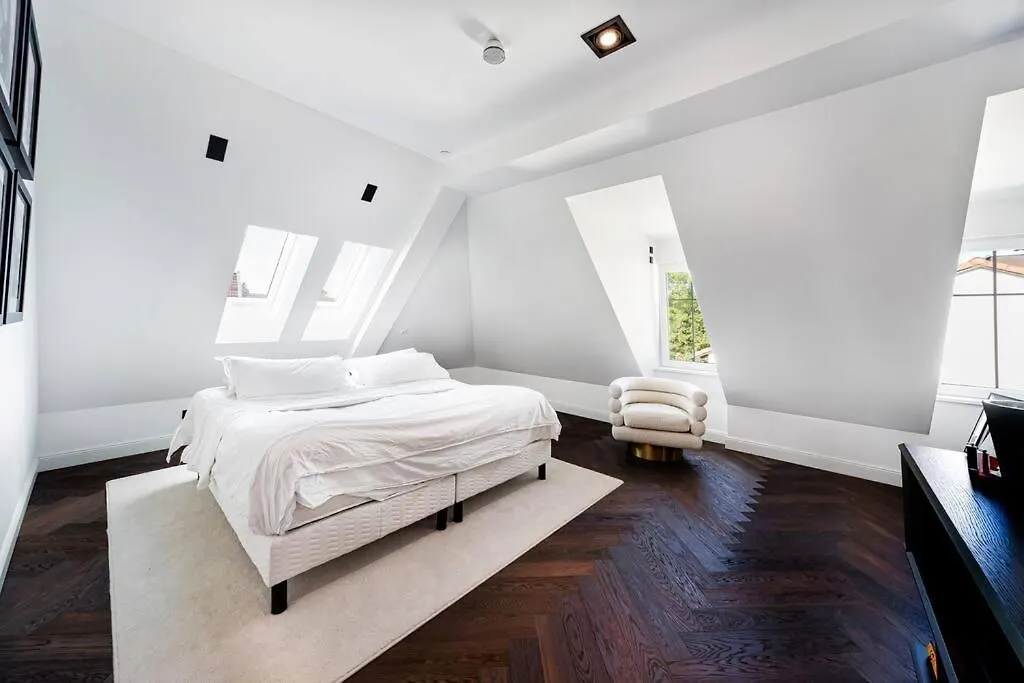 Highlight Penthouse Mit Rund 160 M2 Apartment Munich Germany